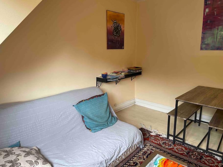 Grand Appartement Au Calme 2 Chambres Quimper Dış mekan fotoğraf